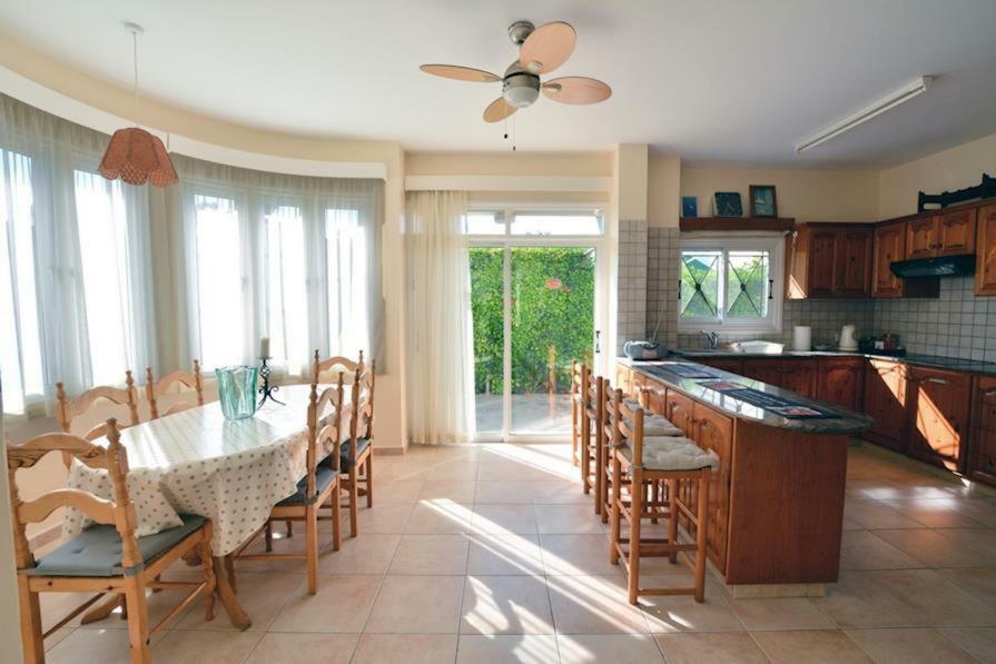 Villa Daryah Sirina Bay Πρωταράς Εξωτερικό φωτογραφία