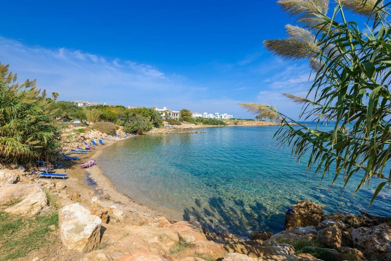 Villa Daryah Sirina Bay Πρωταράς Εξωτερικό φωτογραφία